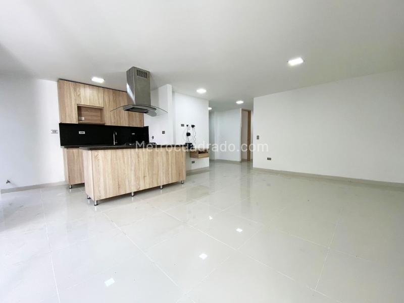 Apartamento Moderno de 3 Alcobas en Laureles - 3
