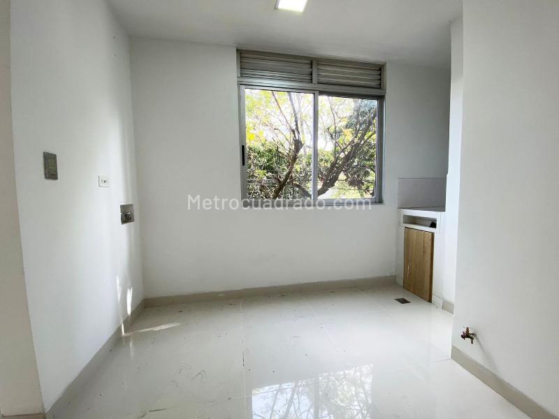 Apartamento Moderno de 3 Alcobas en Laureles - 6