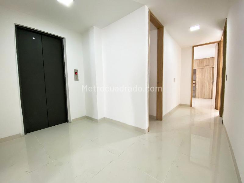 Apartamento Moderno de 3 Alcobas en Laureles - 7