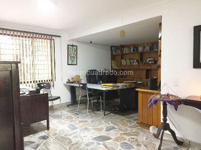 Casa en venta en Belen, Medellín · foto 3 de 20