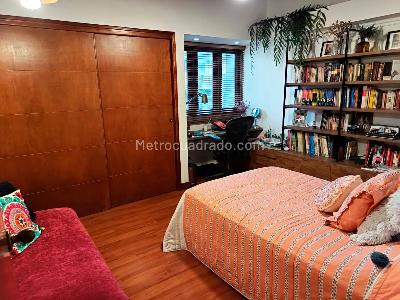 Apartamento en venta en Laureles, Medellín · foto 12 de 17