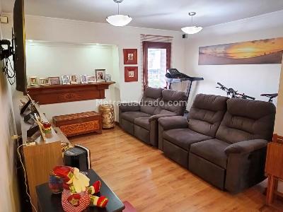 Apartamento en venta en Laureles, Medellín · foto 8 de 17