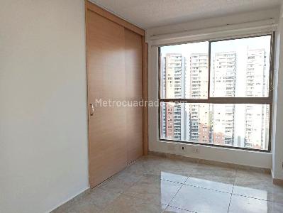 Apartamento de 4 alcobas en arriendo en Belen, Medellín, 98 m² · foto 16 de 17