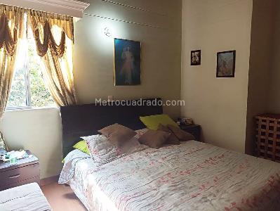 Casa de 3 alcobas en venta en Belen, Medellín, 78 m² · foto 8 de 14