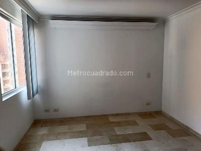 Apartamento de 3 alcobas en venta en Laureles, Medellín, 104 m² · foto 8 de 17