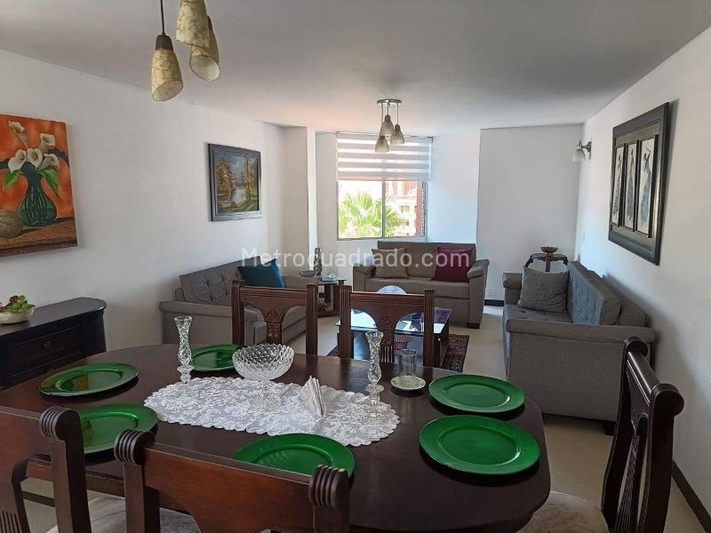 Spacious 3BR Apartment in La America - 2