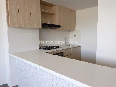 Apartamento en arriendo en Guayabal, Medellín · foto 6 de 18