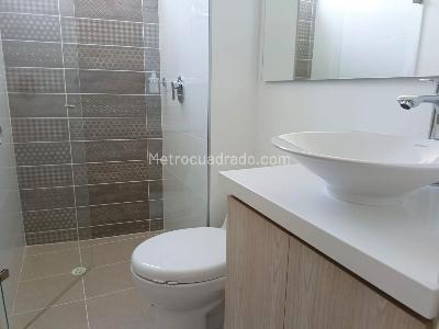 Apartamento en arriendo en Guayabal, Medellín · foto 16 de 18