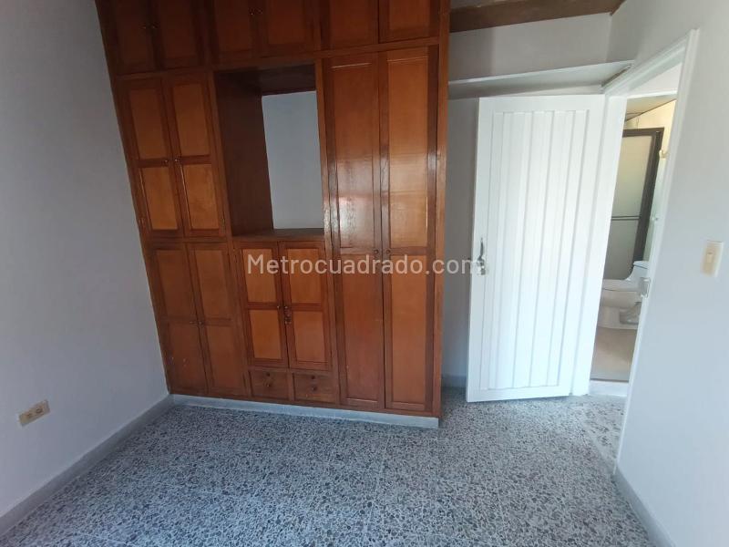 3BR Apartment in La America - 3