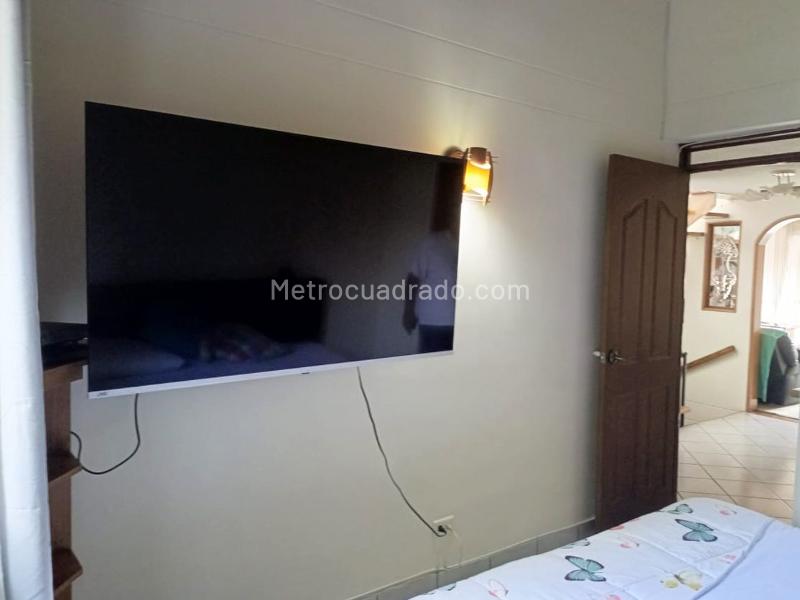 Casa Amoblada de 5 Alcobas en Belén con Amenidades - 8