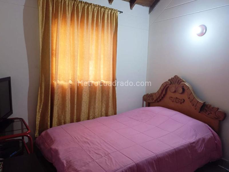 Casa Amoblada de 5 Alcobas en Belén con Amenidades - 9