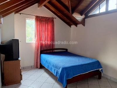 Casa de 5 alcobas en venta en Belen, Medellín, 149 m² · foto 11 de 17