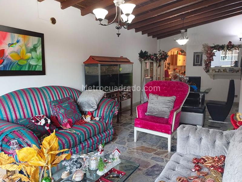 Apartamento Cómodo de 3 Alcobas en Belén