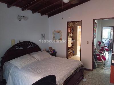 Apartamento de 3 alcobas en venta en Belen, Medellín, 153 m² · foto 13 de 17