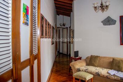 Apartamento en venta en Laureles, Medellín · foto 9 de 19