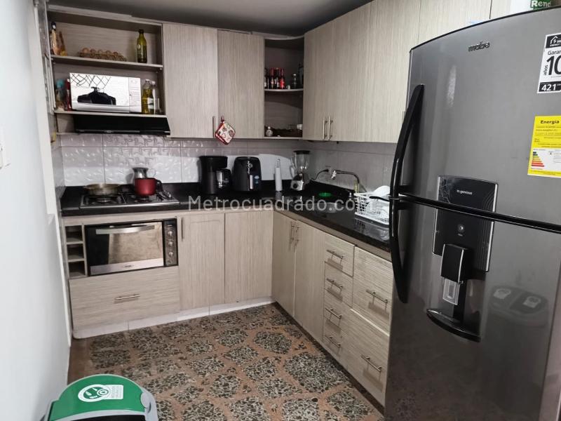 Casa Independiente de 3 Alcobas en Laureles - 6