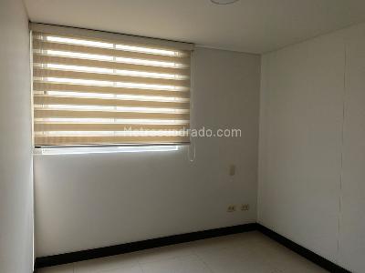 Apartamento en arriendo en Belen, Medellín · foto 14 de 19