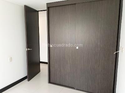 Apartamento en arriendo en Belen, Medellín · foto 15 de 19