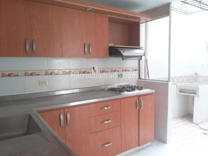 Casa en Arriendo de 3 Alcobas en Belén con Parqueadero - 6