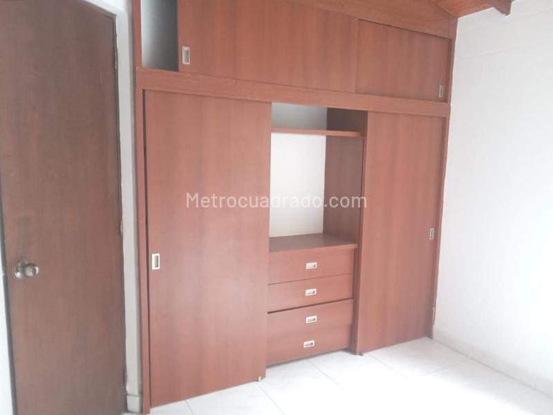 Casa en Arriendo de 3 Alcobas en Belén con Parqueadero - 8