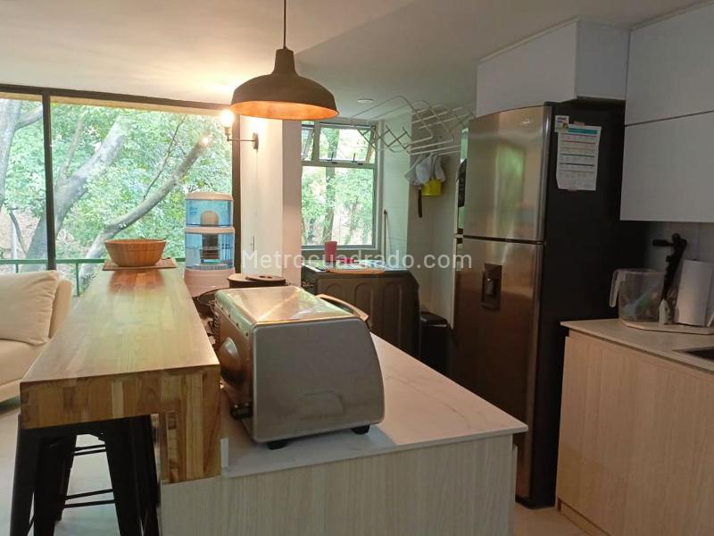 3BR Apartment with Balcony and Covered Parking in Guayabal - 5