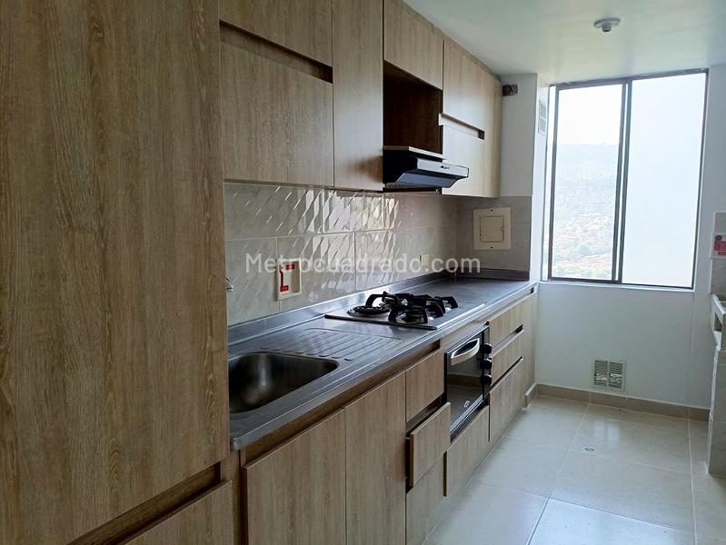 Apartamento en Arriendo de 3 Alcobas en Belén con Parqueadero y Piscina - 7