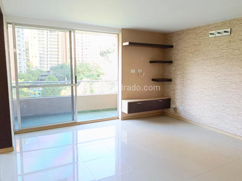 Spacious 3BR Apartment in Belen - 2