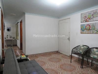 Apartamento en venta en Laureles, Medellín · foto 2 de 16