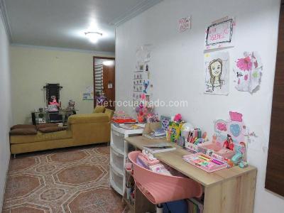 Apartamento en venta en Laureles, Medellín · foto 6 de 16