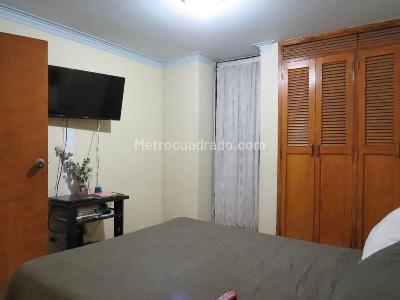 Apartamento en venta en Laureles, Medellín · foto 11 de 16