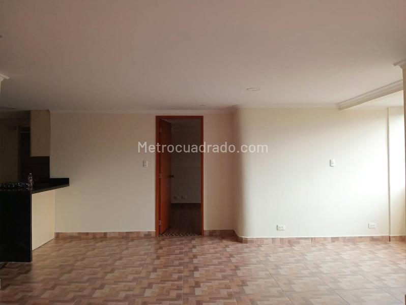 3BR Apartment for Rent in Laureles near Universities - 4