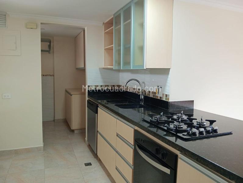 3BR Apartment for Rent in Laureles near Universities - 5