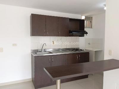 Apartamento en arriendo en Belen, Medellín · foto 5 de 13