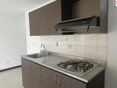 Apartamento en arriendo en Belen, Medellín · foto 7 de 13