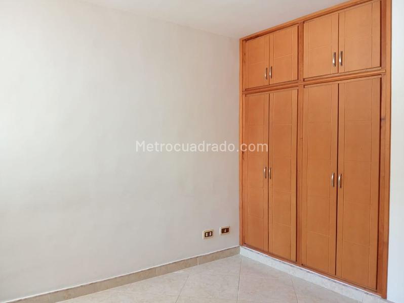 Spacious 3BR Apartment in Laureles - 8
