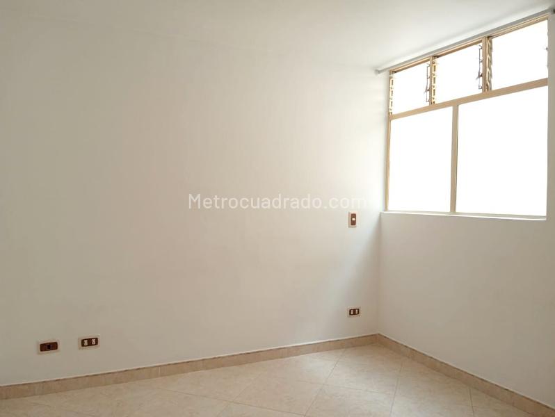 Spacious 3BR Apartment in Laureles - 9