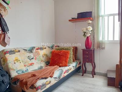 Apartamento en venta en Laureles, Medellín · foto 10 de 17