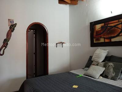 Apartamento de 3 alcobas en venta en Laureles, Medellín, 120 m² · foto 10 de 20