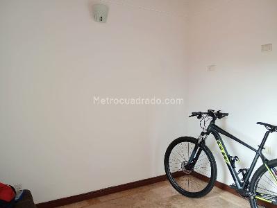 Apartamento de 3 alcobas en venta en Laureles, Medellín, 120 m² · foto 13 de 20