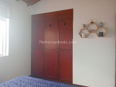 Apartamento de 3 alcobas en venta en Laureles, Medellín, 120 m² · foto 15 de 20