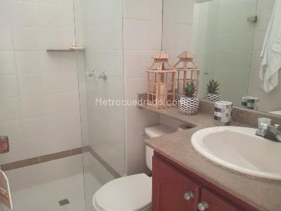 Apartamento de 3 alcobas en venta en Laureles, Medellín, 120 m² · foto 17 de 20