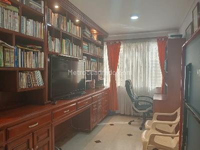 Apartamento de 3 alcobas en venta en Laureles, Medellín, 177 m² · foto 13 de 18
