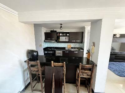 Apartamento en arriendo en Belen, Medellín · foto 3 de 10
