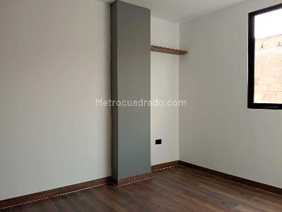 Apartamento de 3 alcobas en venta en Laureles, Medellín, 135 m² · foto 13 de 20