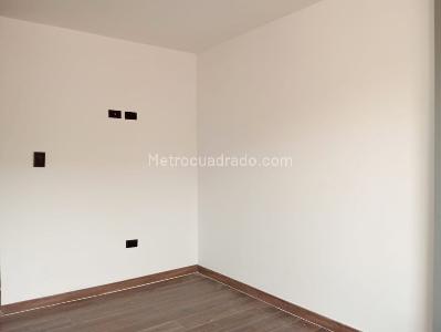 Apartamento de 3 alcobas en venta en Laureles, Medellín, 135 m² · foto 9 de 20