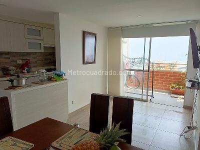 Apartamento de 3 alcobas en venta en Itagui, Itagüí, 68 m² · foto 4 de 13