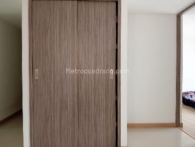 Apartamento de 3 alcobas en venta en Laureles, Medellín, 100 m² · foto 14 de 19
