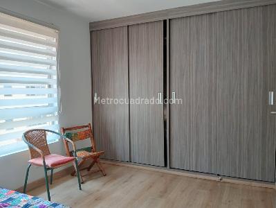 Apartamento de 3 alcobas en venta en Laureles, Medellín, 100 m² · foto 8 de 19
