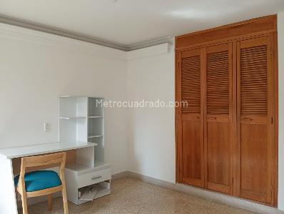 Apartamento en venta en Laureles, Medellín · foto 10 de 20