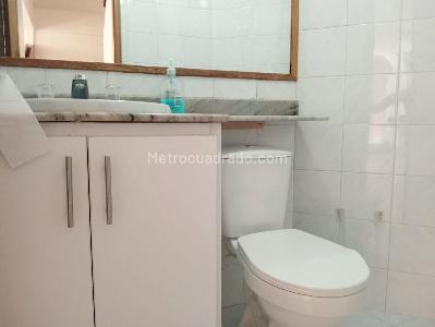 Apartamento en venta en Laureles, Medellín · foto 16 de 20
